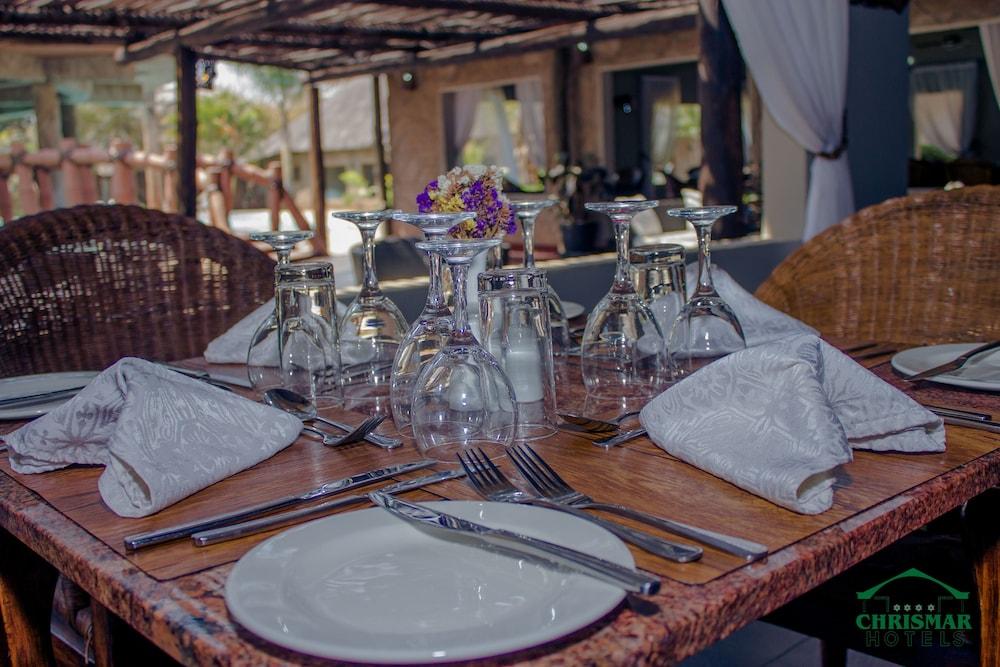 Chrismar Hotel Livingstone Exterior photo